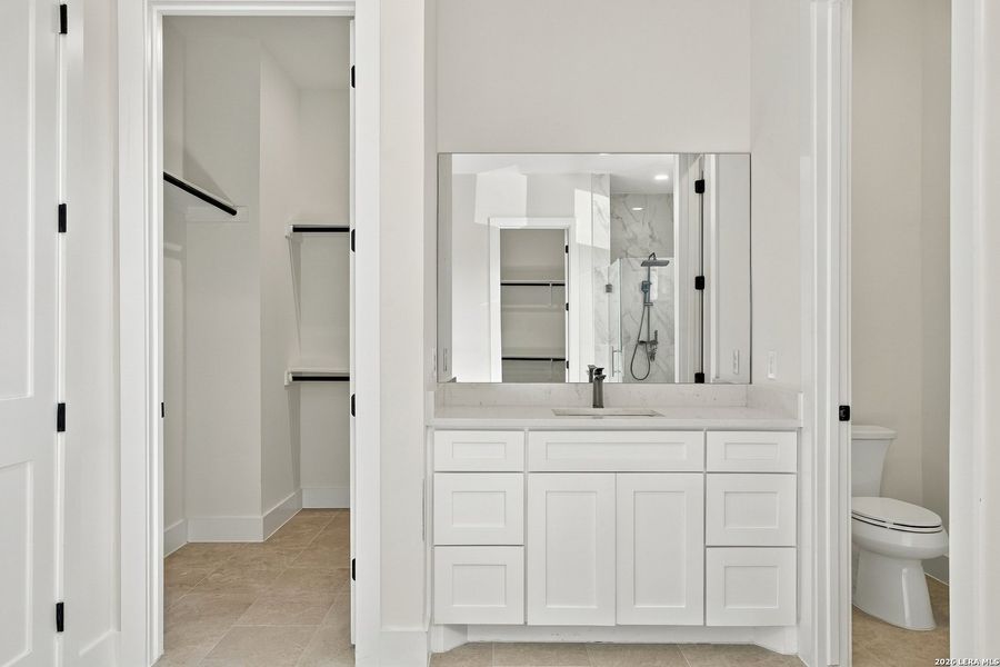 Furnished interior view inside a new home in , Floresville (Image 6).