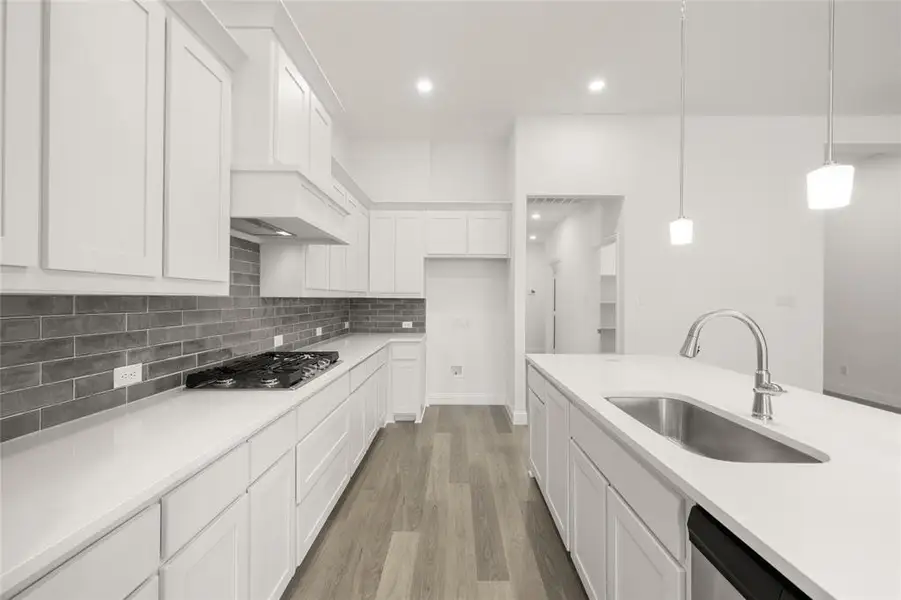 951 Anvil Ct- Kitchen-4