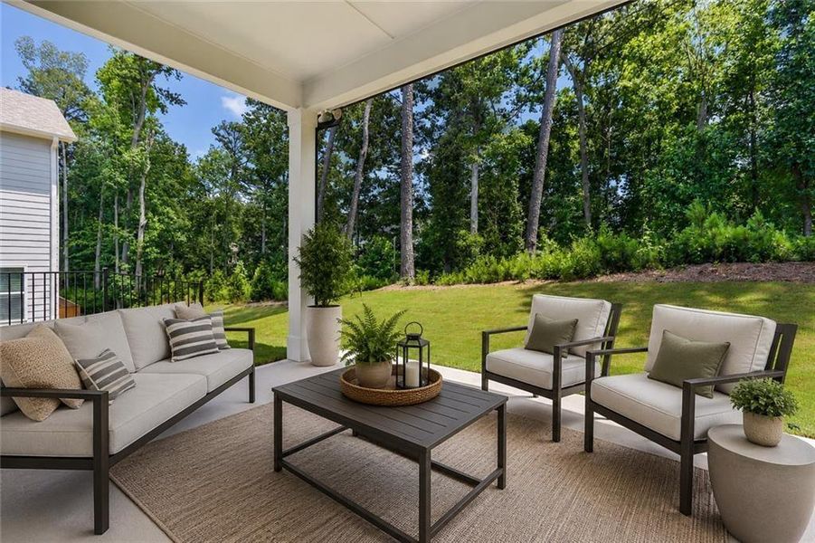 Exterior details and patio area of a home in Bailey Fence, Dacula (Image 3).