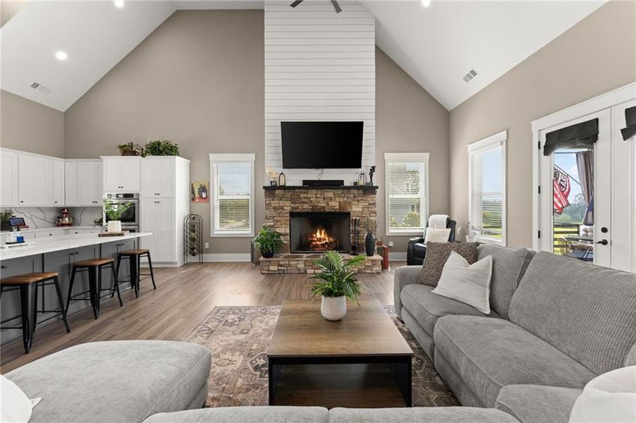 Furnished interior view inside a new home in , Dawsonville (Image 38).