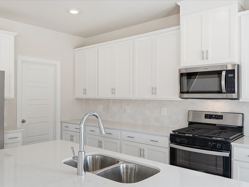 Image 19 of a home in Southwell Commons.