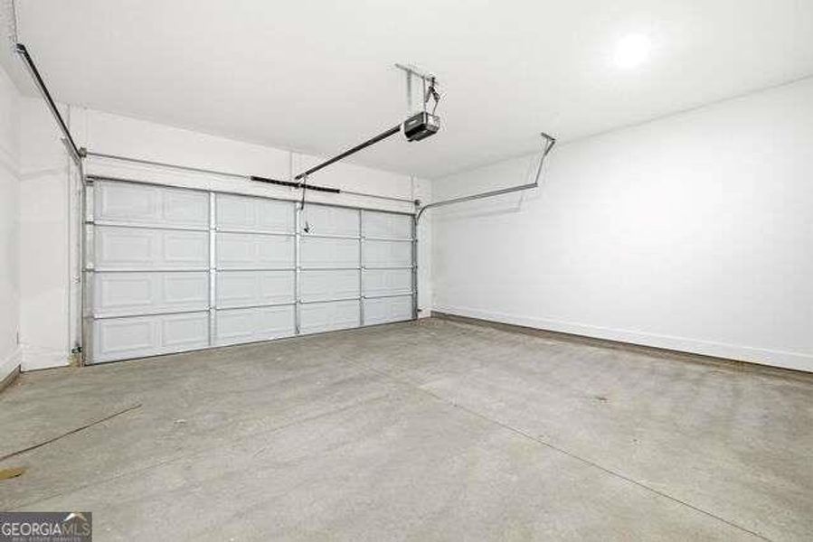 Spacious, unfurnished interior of a new home in , Mount Airy (Image 29).
