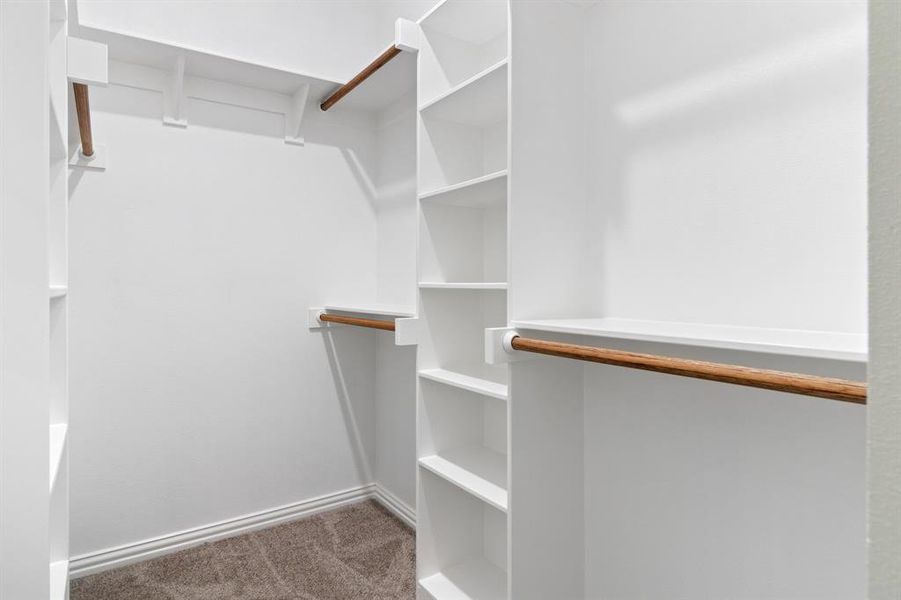 Spacious, unfurnished interior of a new home in , Fort Worth (Image 12).