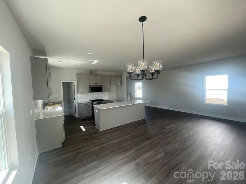 Image 28 of a home in Arbor Village.