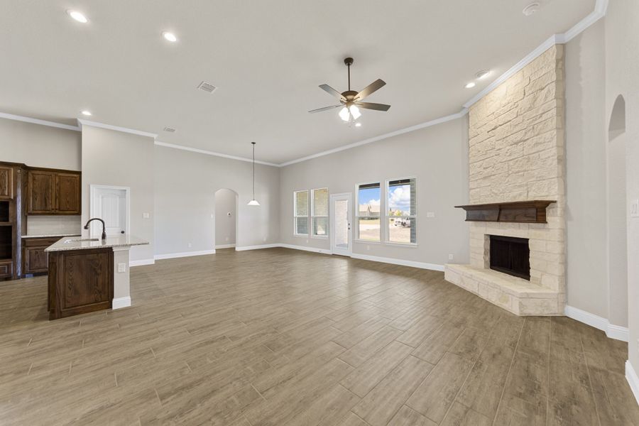 Representative unfurnished interior of a home built from the Weston II by Robbie Hale Homes in High Meadows Estates, Nevada (Image 22). Representative unfurnished interior of a home built from the Weston II by Robbie Hale Homes in High Meadows Estates, Nevada (Image 22).