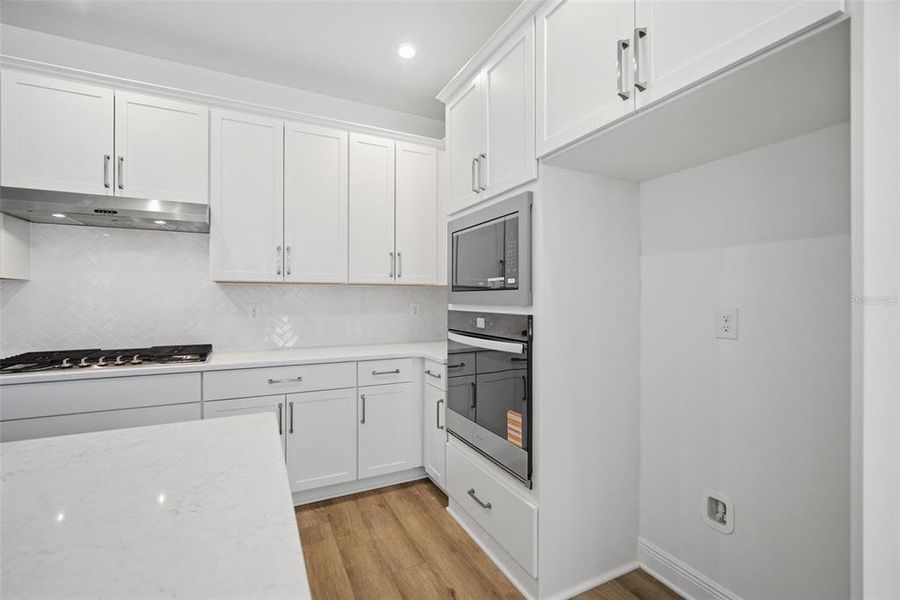 Furnished interior view inside a new home in Waterset, Apollo Beach (Image 17). Furnished interior view inside a new home in Waterset, Apollo Beach (Image 17).
