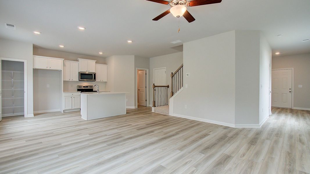 Furnished interior view inside a new home in Chapel Hill, Newnan (Image 6).