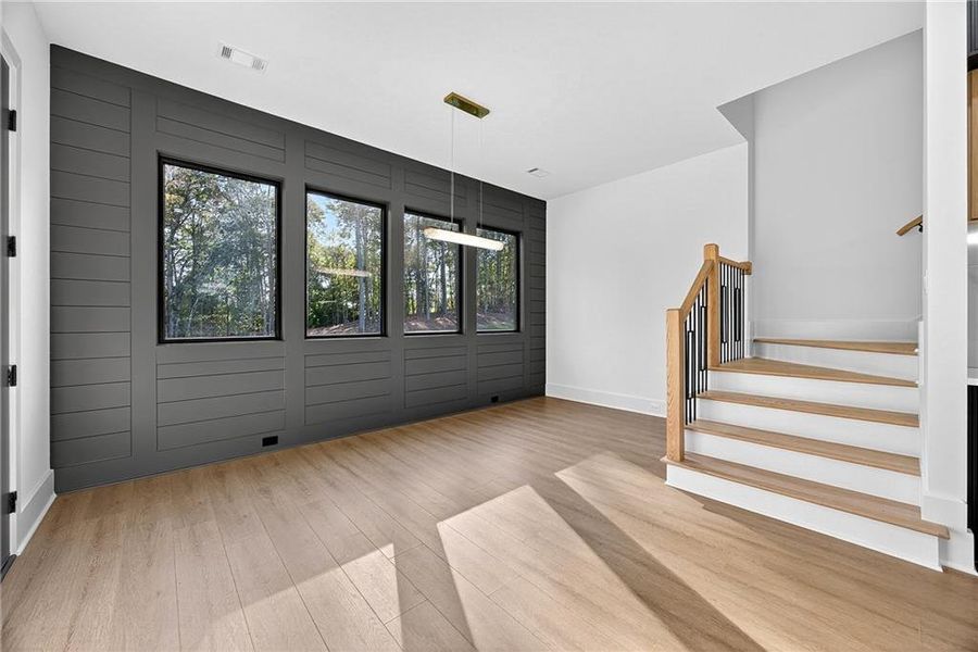 Spacious, unfurnished interior of a new home in , Auburn (Image 35).