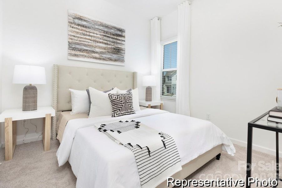 Furnished interior view inside a new home in Beaver Creek, Statesville (Image 8).