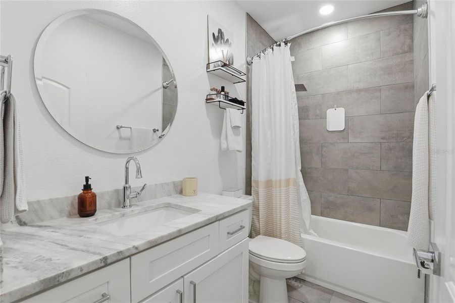 Furnished interior view inside a new home in , Gainesville (Image 18).