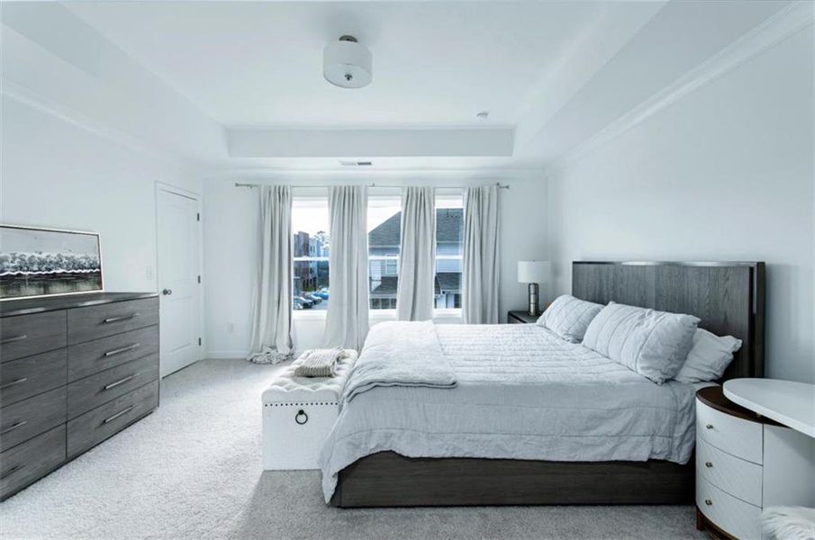 Furnished interior view inside a new home in , Kennesaw (Image 11).