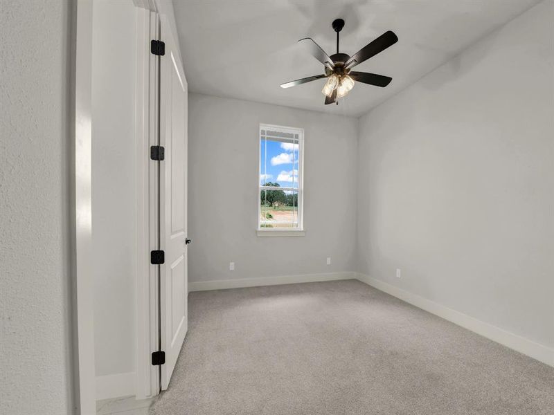 Spacious, unfurnished interior of a new home in , Weatherford (Image 34).
