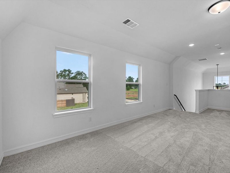 Spacious, unfurnished interior of a new home in Emory Glen, Magnolia (Image 19).