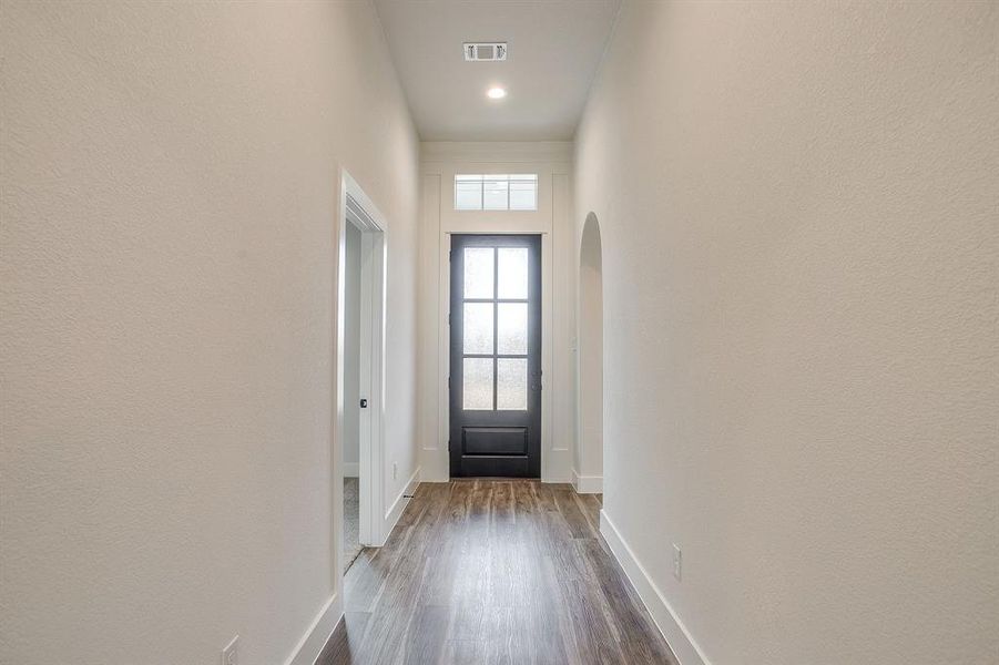 Spacious, unfurnished interior of a new home in , Fort Worth (Image 27).