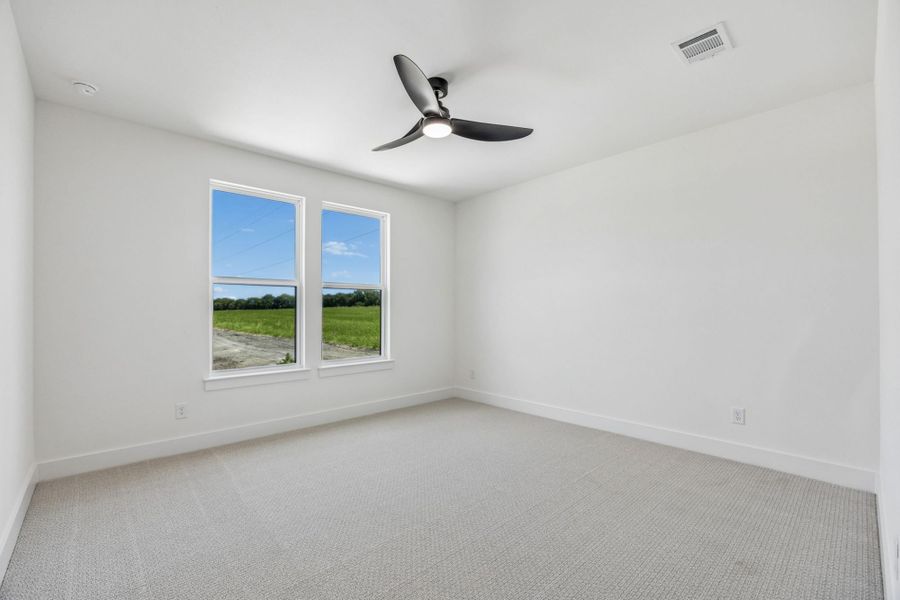 Spacious, unfurnished interior of a new home in The Parks at Wilson Creek, Celina (Image 48).