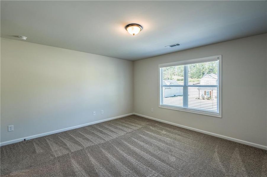 Spacious, unfurnished interior of a new home in , Lula (Image 31).