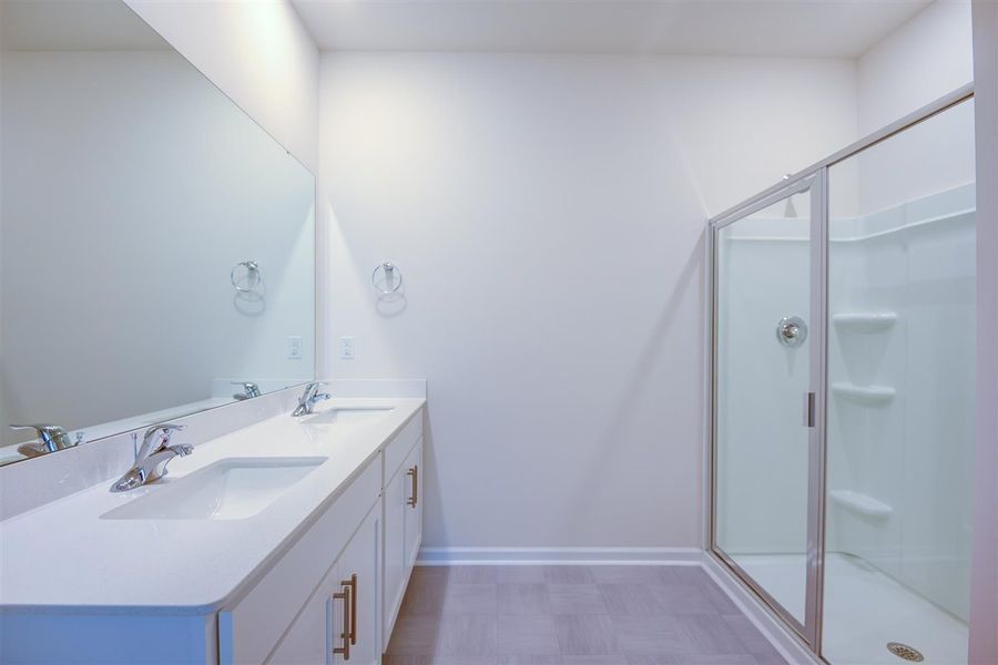 Representative furnished interior of a home built from the ARIA by D.R. Horton in West New Bern, New Bern (Image 11).