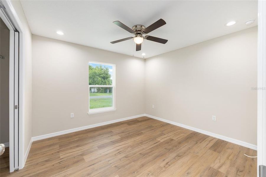 Spacious, unfurnished interior of a new home in , Ocklawaha (Image 26).