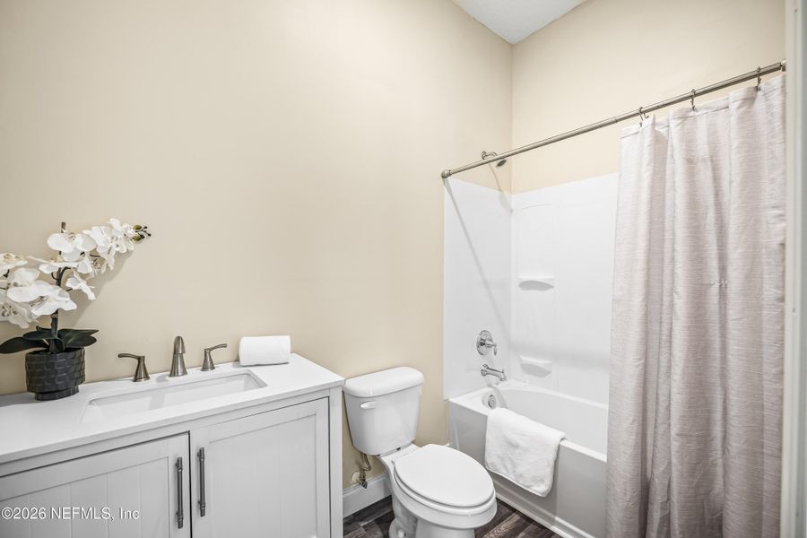 Furnished interior view inside a new home in , Keystone Heights (Image 16).