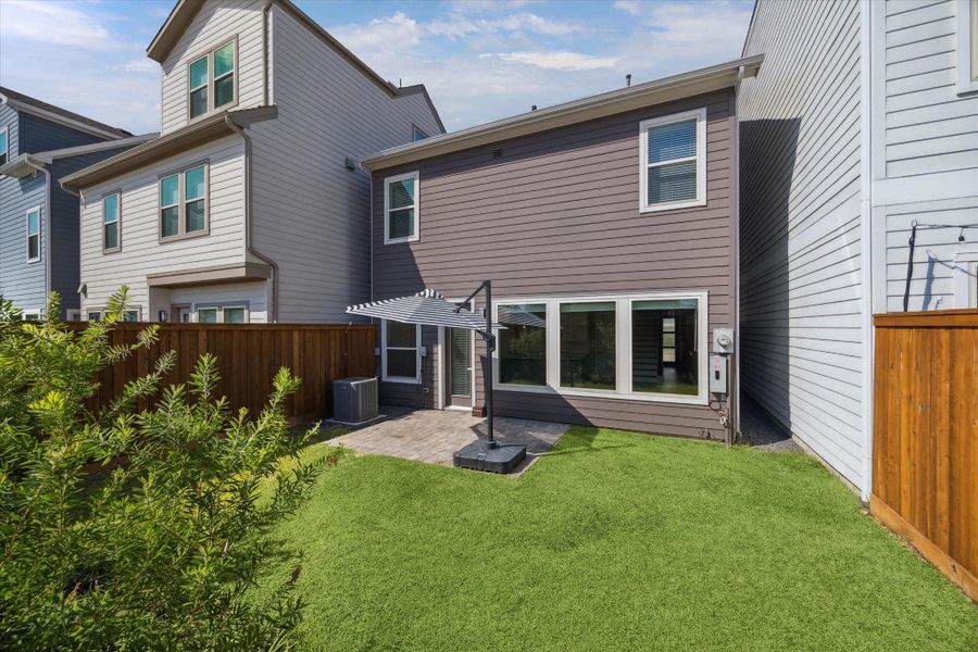 Exterior details and patio area of a home in Brittmoore Crossing, Houston (Image 2). Exterior details and patio area of a home in Brittmoore Crossing, Houston (Image 2).
