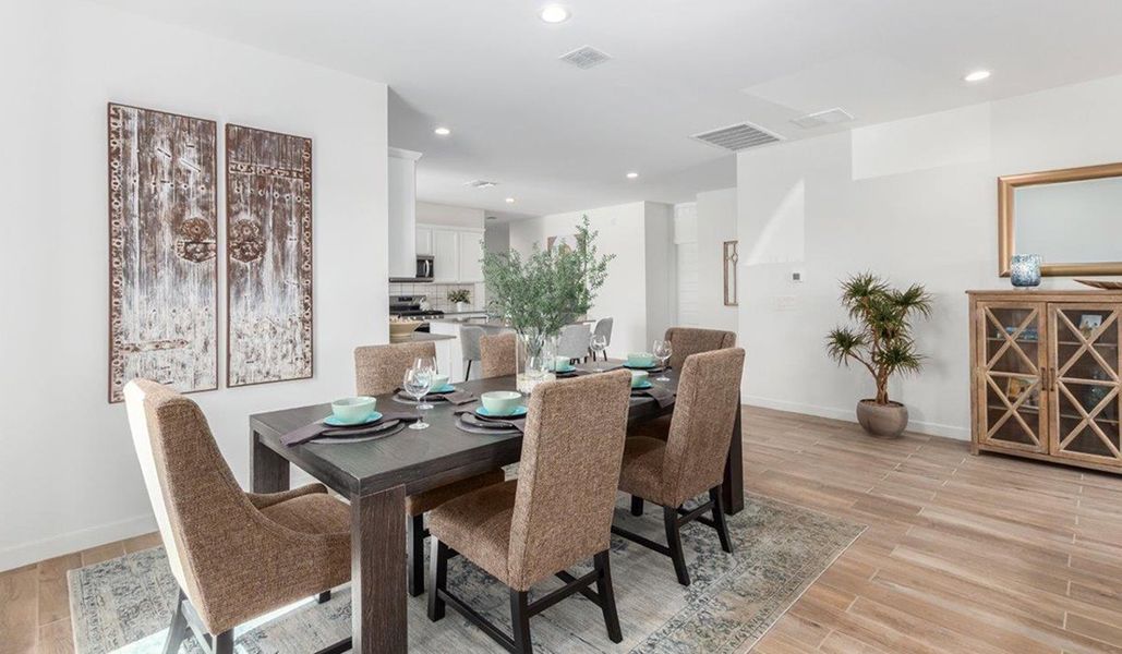 Furnished interior view inside a new home in Entrada Del Toro at Rancho Sahuarita, Sahuarita (Image 8). Furnished interior view inside a new home in Entrada Del Toro at Rancho Sahuarita, Sahuarita (Image 8).