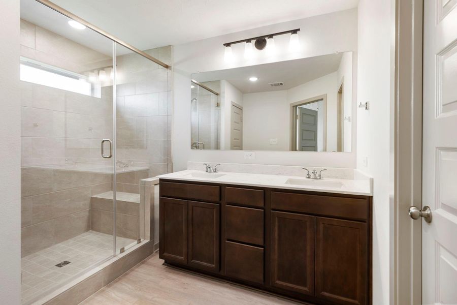 Image 15 of a home in Sterling Ridge. Image 15 of a home in Sterling Ridge.