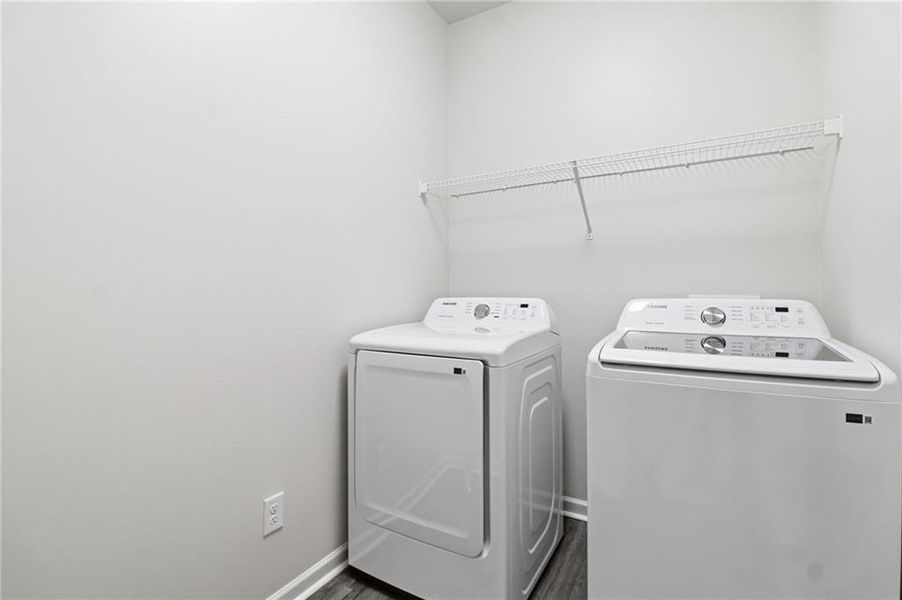 Close-up of interior finishes inside a home in , Dallas (Image 21).