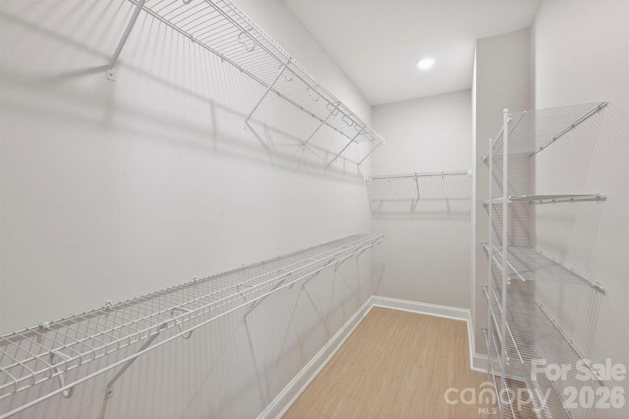 Spacious, unfurnished interior of a new home in , Lincolnton (Image 38).