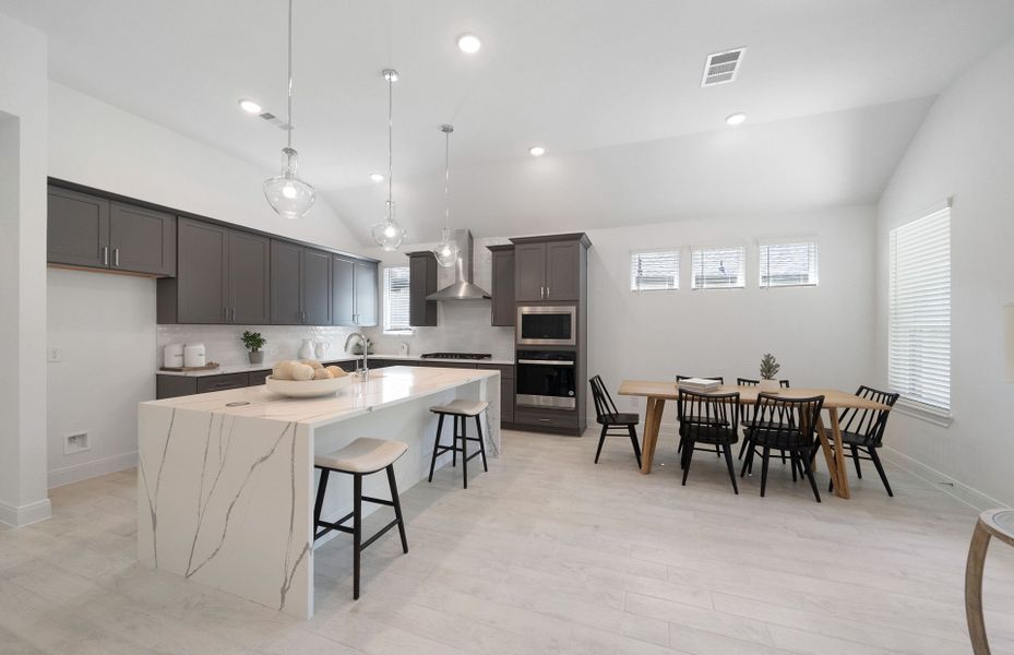 Kitchen/ Dining Space Kitchen/ Dining Space