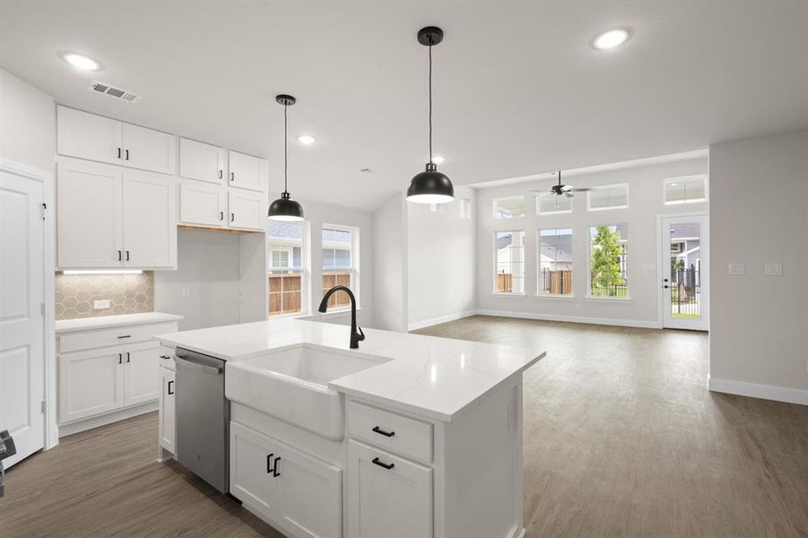 1124 Abigail- Kitchen-4