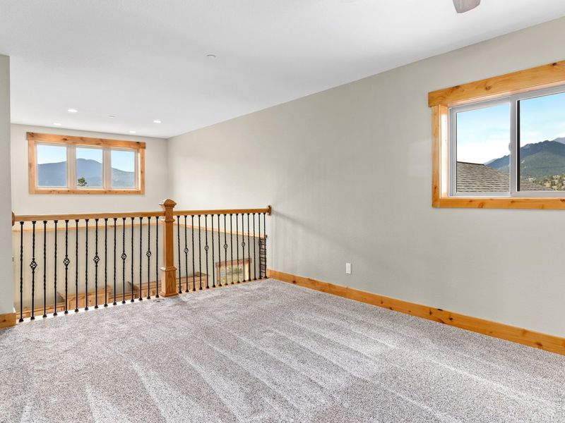 Spacious, unfurnished interior of a new home in , Estes Park (Image 29).