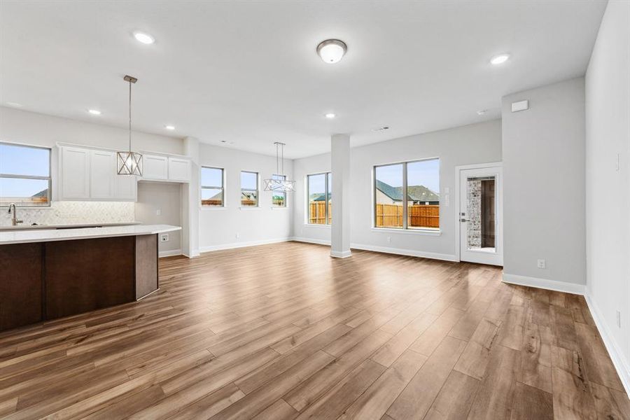 Spacious, unfurnished interior of a new home in Talia – Garden Series, Mesquite (Image 15).