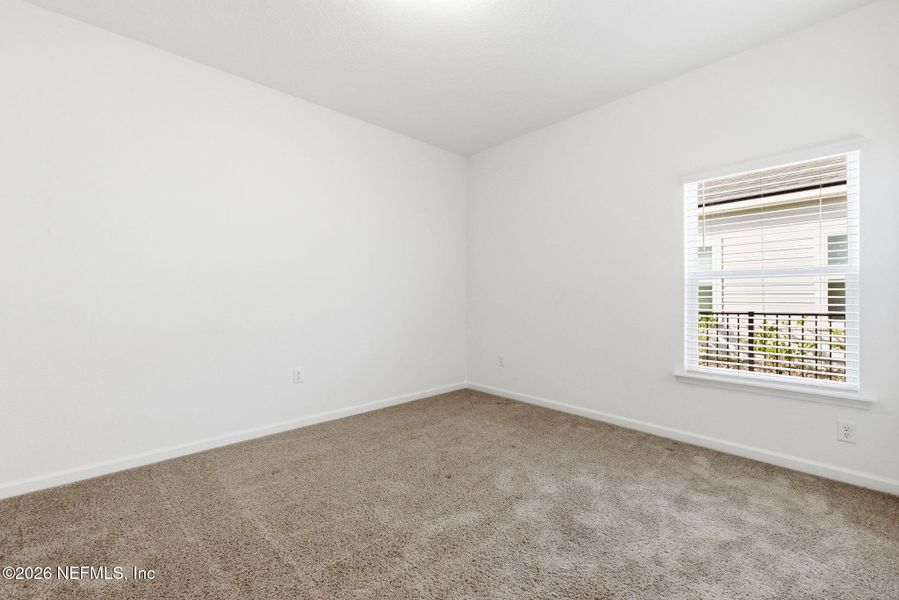 Spacious, unfurnished interior of a new home in Beacon Lake, St. Augustine (Image 24).