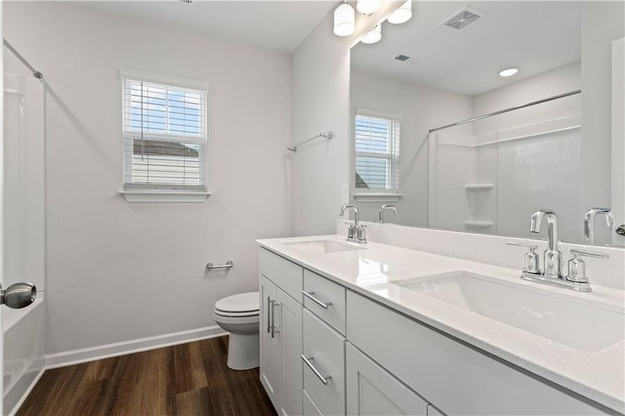 Furnished interior view inside a new home in Twin Lakes, Hoschton (Image 5).