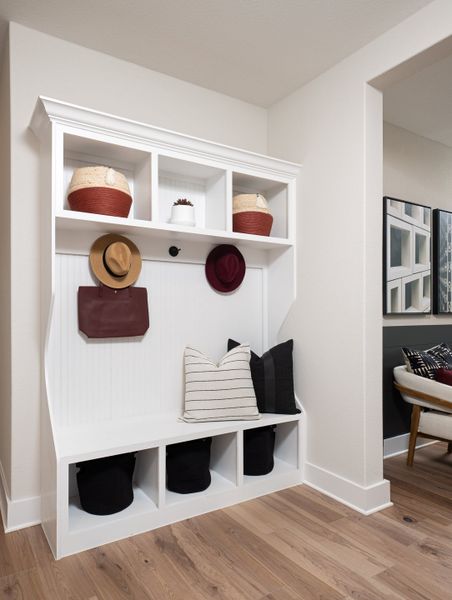 Representative furnished interior of a home built from the Owen by Tri Pointe Homes in View at the Reserve, Mansfield (Image 13).