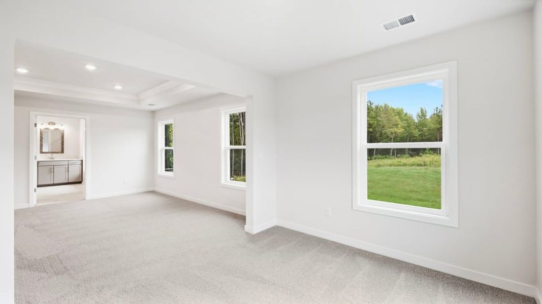 Spacious, unfurnished interior of a new home in Adams Glen, Greenville (Image 38).