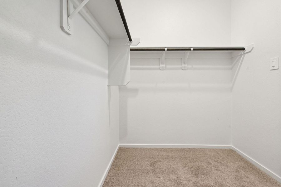 Spacious, unfurnished interior of a new home in Kemah Crossing - City Series, Kemah (Image 31). Spacious, unfurnished interior of a new home in Kemah Crossing - City Series, Kemah (Image 31).