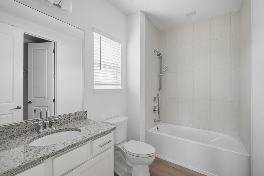 Furnished interior view inside a new home in Victoria Lakes, Odessa (Image 8).