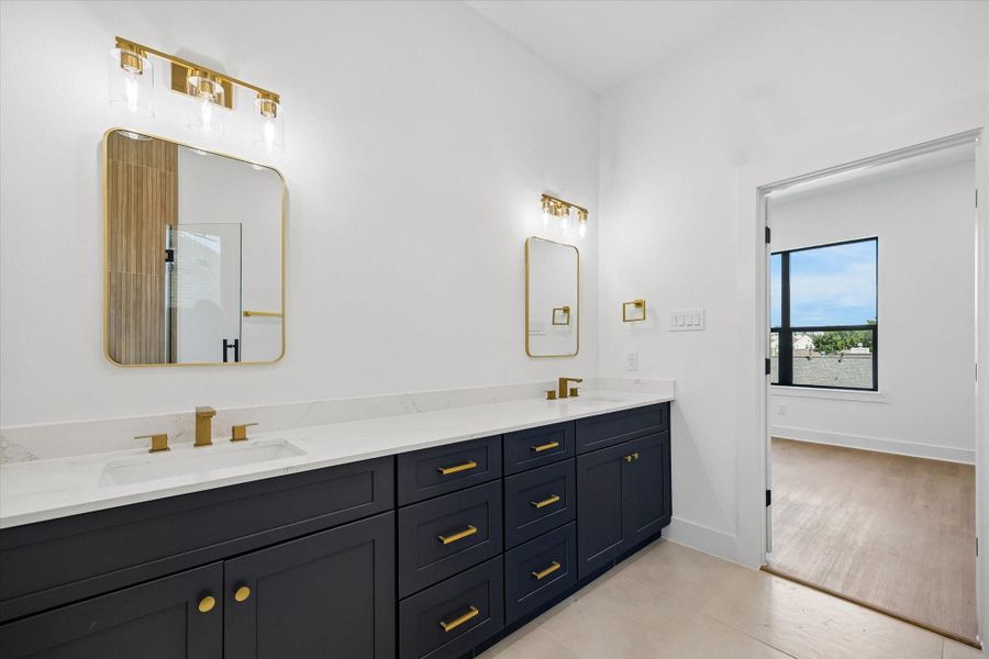 Furnished interior view inside a new home in , Houston (Image 10).