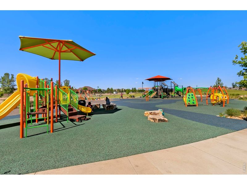 Community amenities in Timnath Ranch Townhomes, Timnath (Image 35).