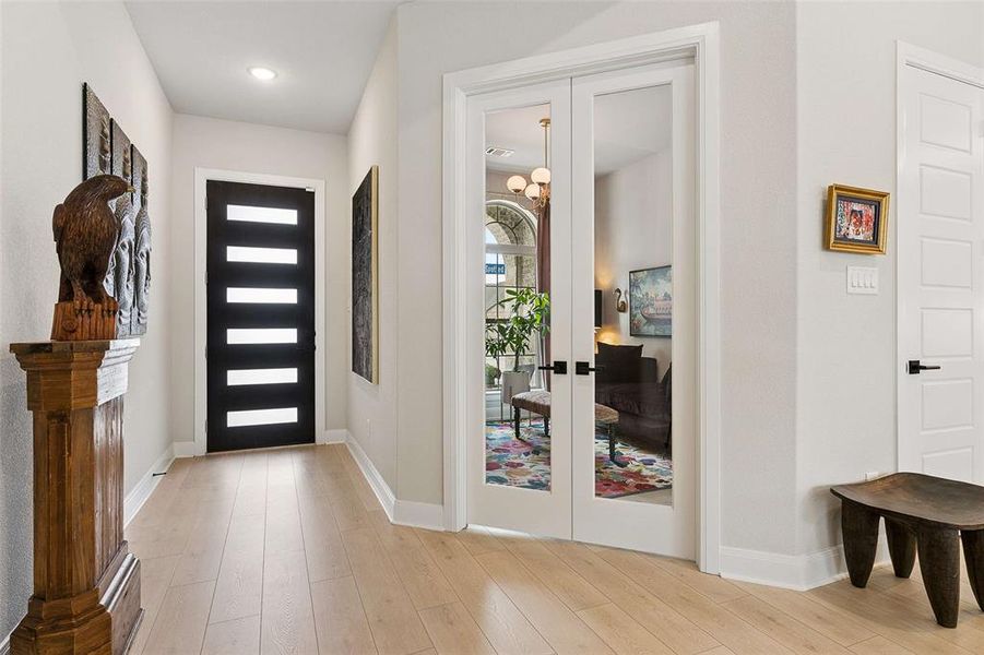 Furnished interior view inside a new home in Elements at Viridian - Garden Series, Arlington (Image 8).