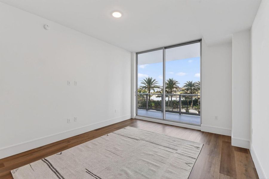 220LakeShoreDr#715(20) 220LakeShoreDr#715(20)
