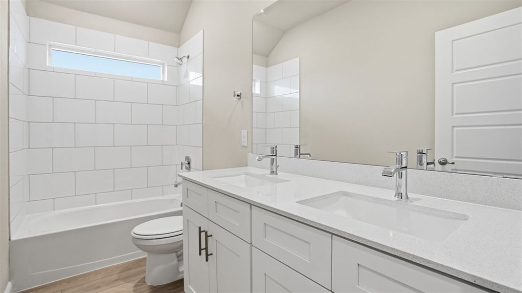 Furnished interior view inside a new home in Eden Ranch, Arlington (Image 12).