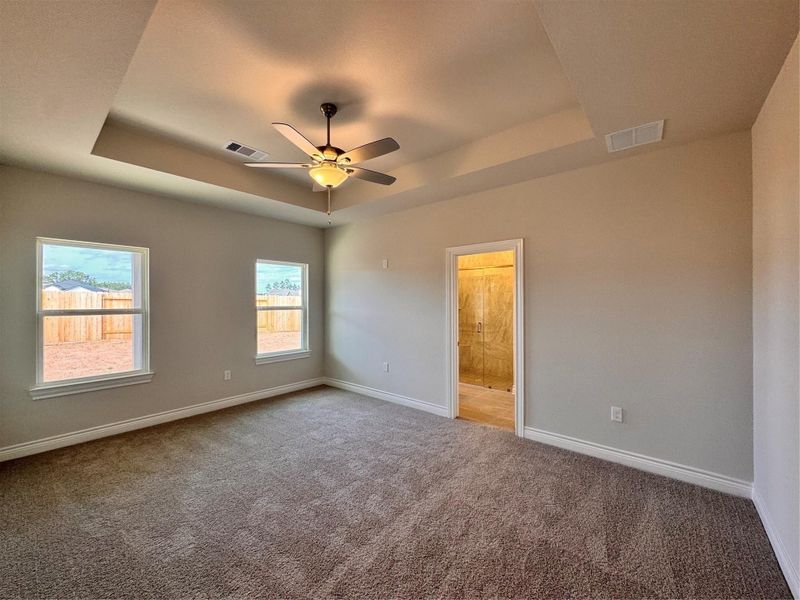 Spacious, unfurnished interior of a new home in Grand Oaks Reserve, Cleveland (Image 19). Spacious, unfurnished interior of a new home in Grand Oaks Reserve, Cleveland (Image 19).
