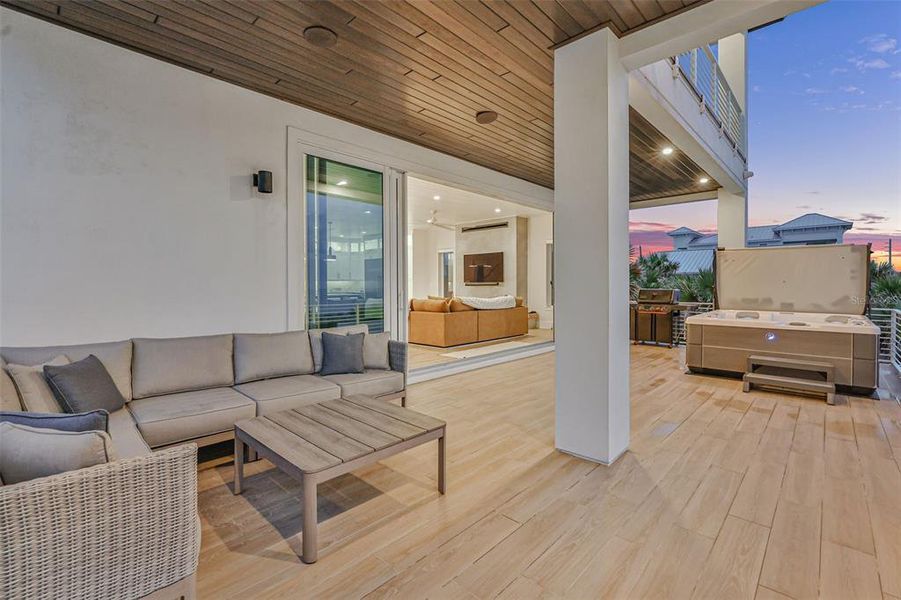 Exterior details and patio area of a home in , Flagler Beach (Image 45).
