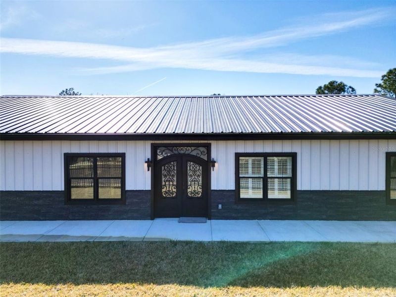 Exterior details and patio area of a home in , Webster (Image 4). Exterior details and patio area of a home in , Webster (Image 4).
