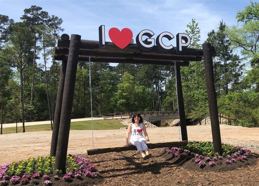 Image 3 of a home in Grand Central Park. Image 3 of a home in Grand Central Park.