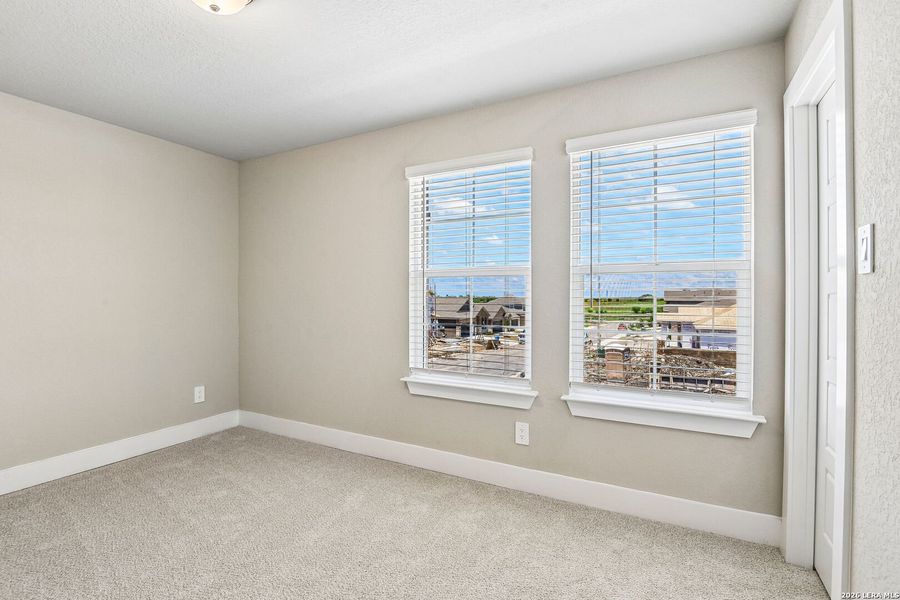 Spacious, unfurnished interior of a new home in Stetson Ridge, Marion (Image 21).