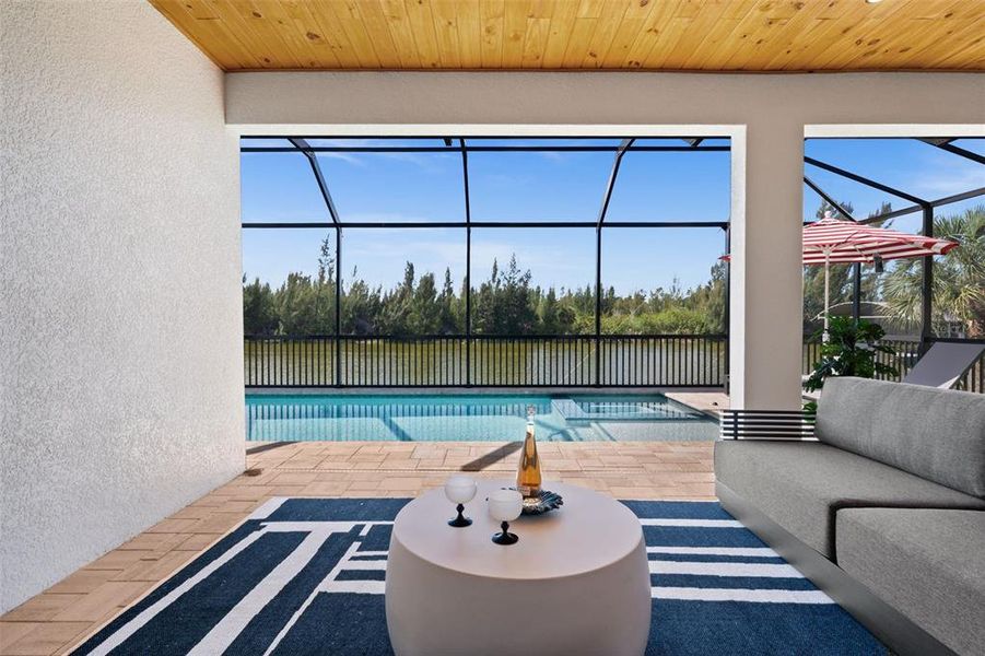 Exterior details and patio area of a home in , Port Charlotte (Image 25).