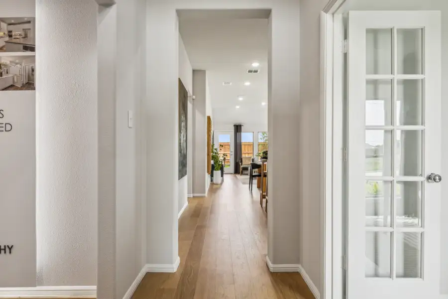 Entryway in the Turquoise home plan by Trophy Signature Homes – REPRESENTATIVE PHOTO Entryway in the Turquoise home plan by Trophy Signature Homes – REPRESENTATIVE PHOTO